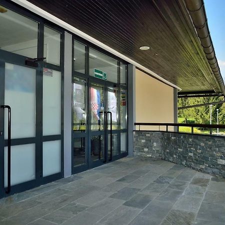 Hotel Grabovac พลิตวิชกา เยเซรา ภายนอก รูปภาพ