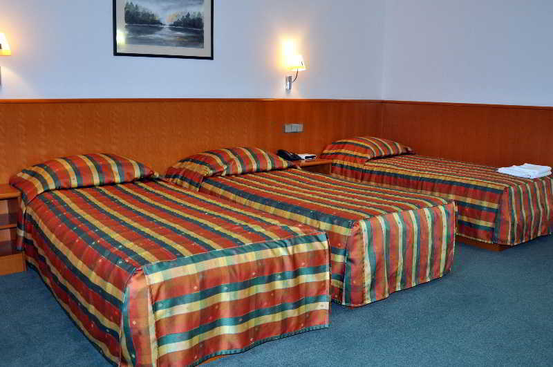 Hotel Grabovac พลิตวิชกา เยเซรา ภายนอก รูปภาพ