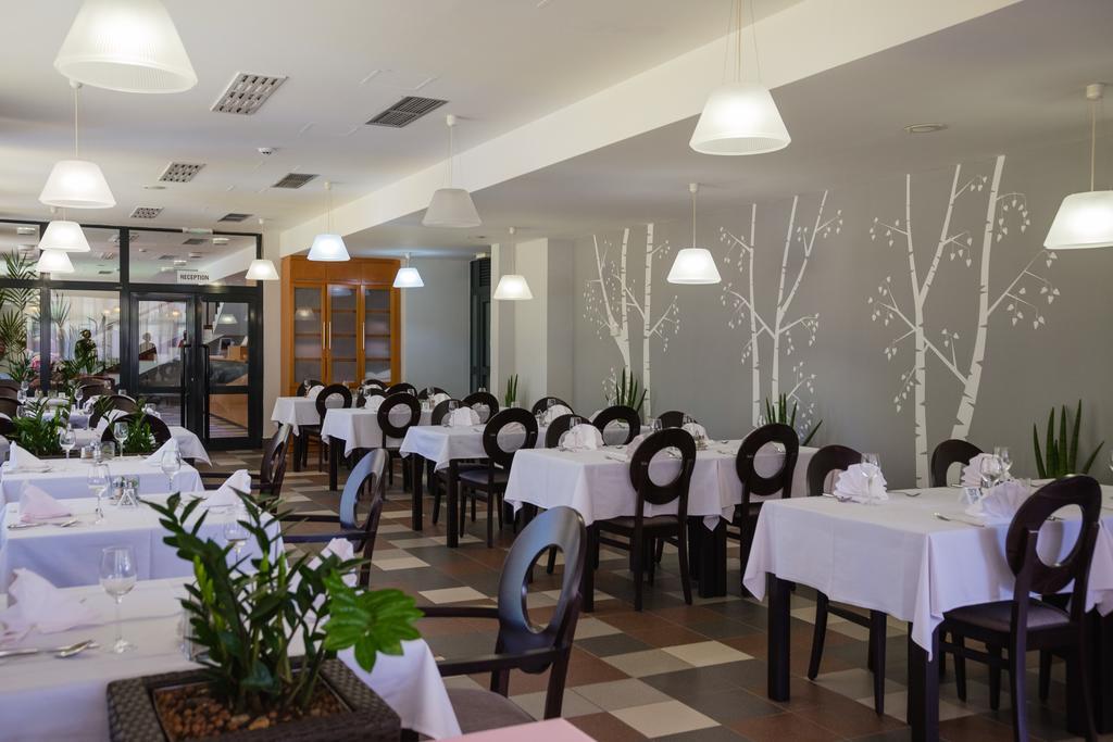 Hotel Grabovac พลิตวิชกา เยเซรา ภายนอก รูปภาพ